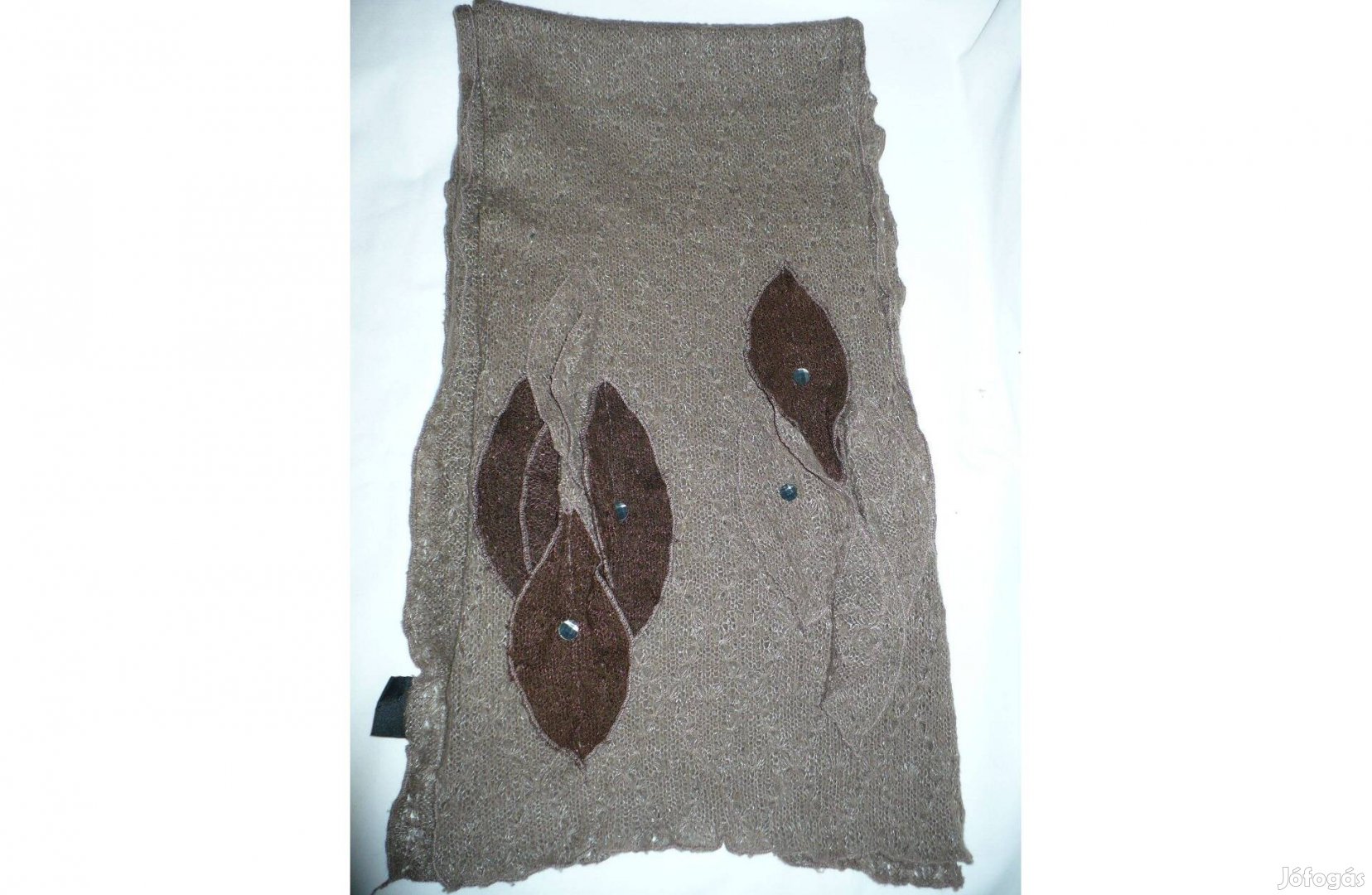 Női sál kötött-barna