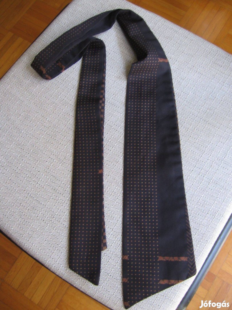 Női sál/nyakkendő