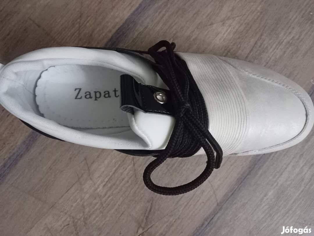 Női sneakers cipő