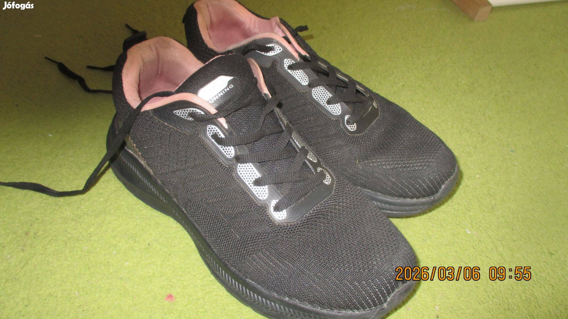 Női sportcipő 38