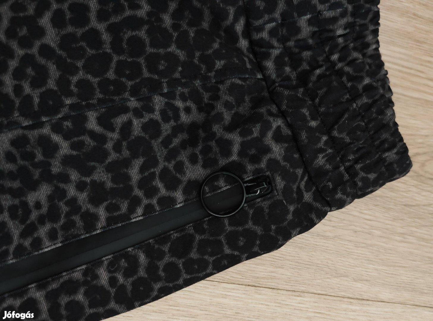 Női sportos leopárd minőségi nadrág