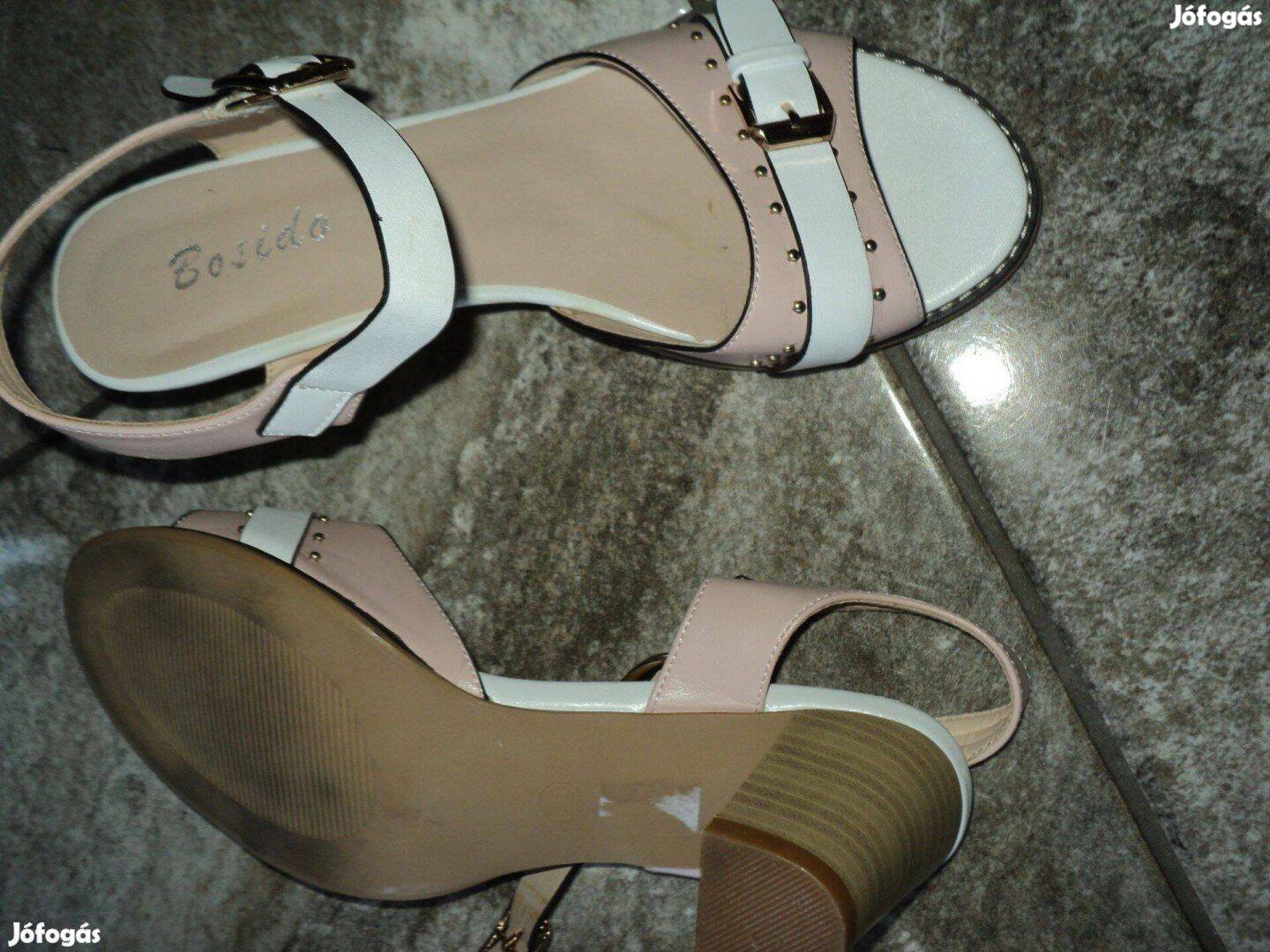 Női szandál eladó
