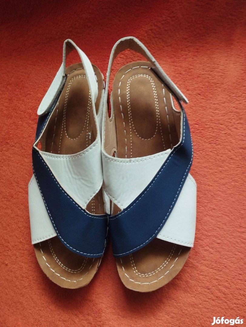 Női szandál új, nekem nagy