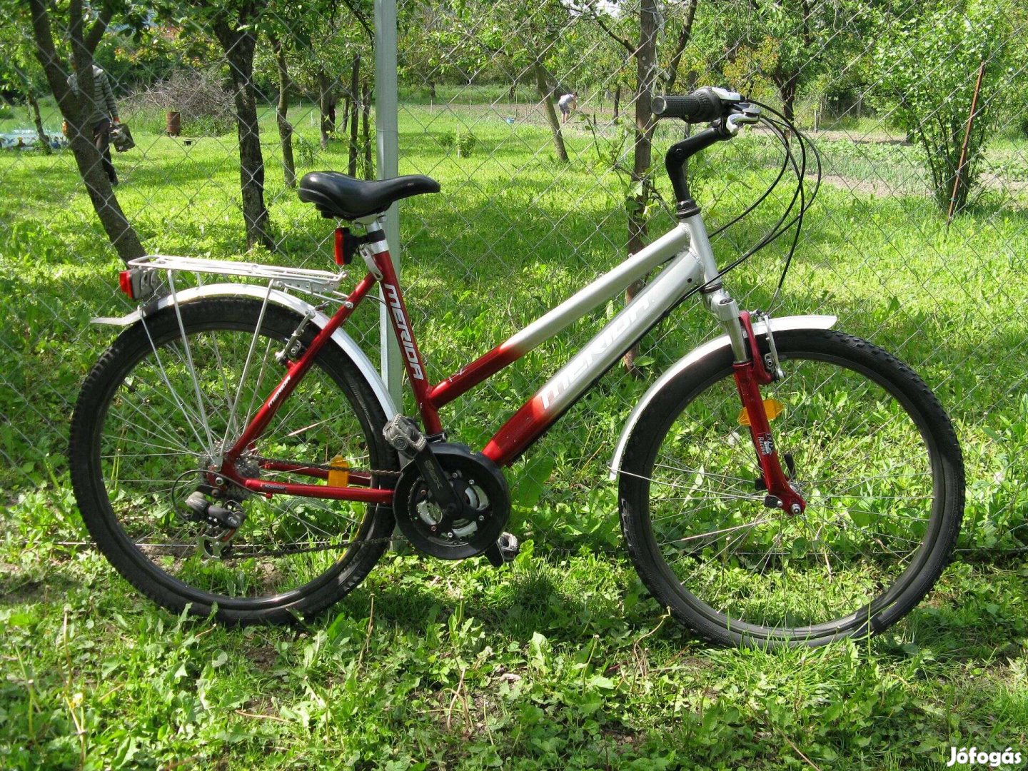 Női trekking kerékpár 26'
