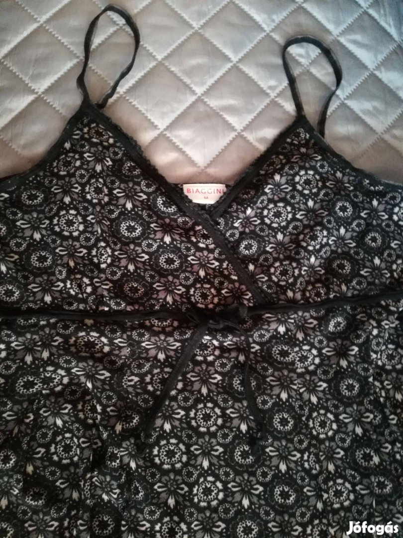 Női új Vögelében vásárolt fehérnemű,topp,M-méretben,elasztik