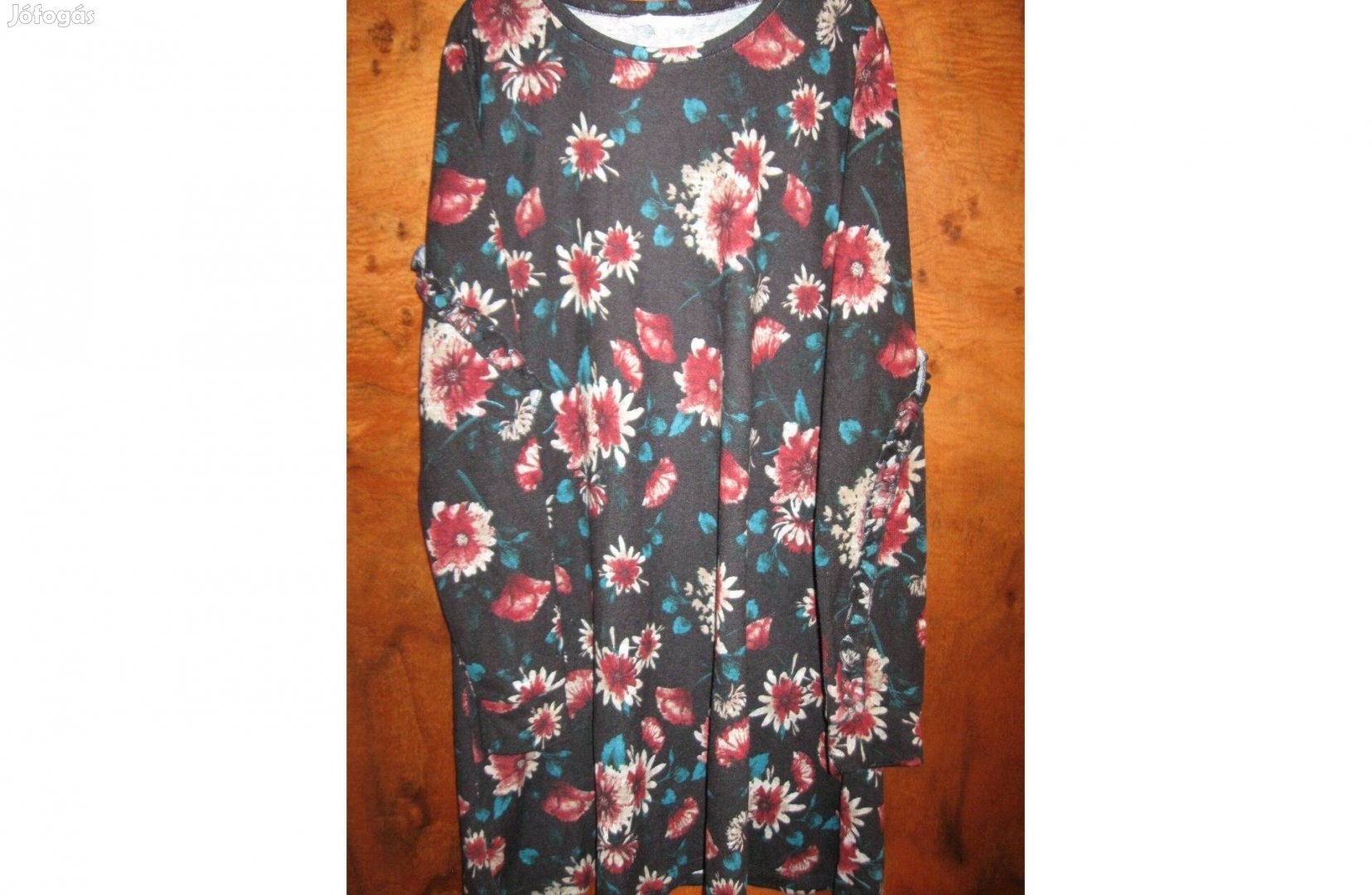 Női új ruha CA-s L-es