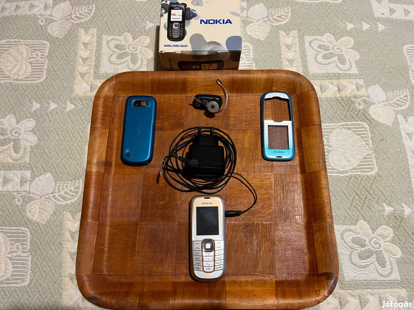 Nokia 2600 t34elefon elő és hátlap kapható