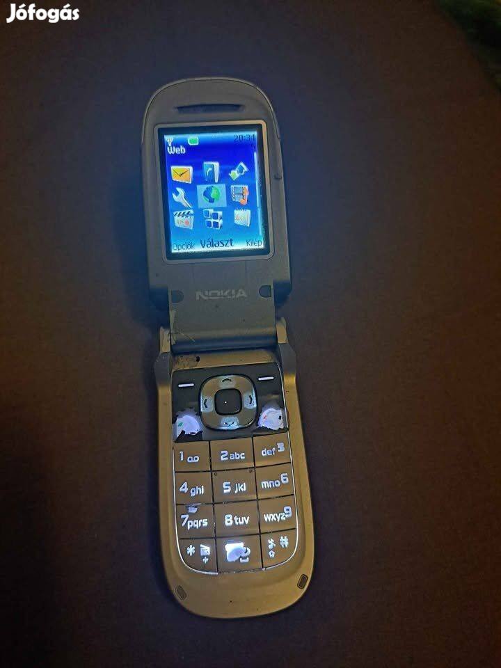 Nokia 2760 lártyafüggetlen kagylótelefon