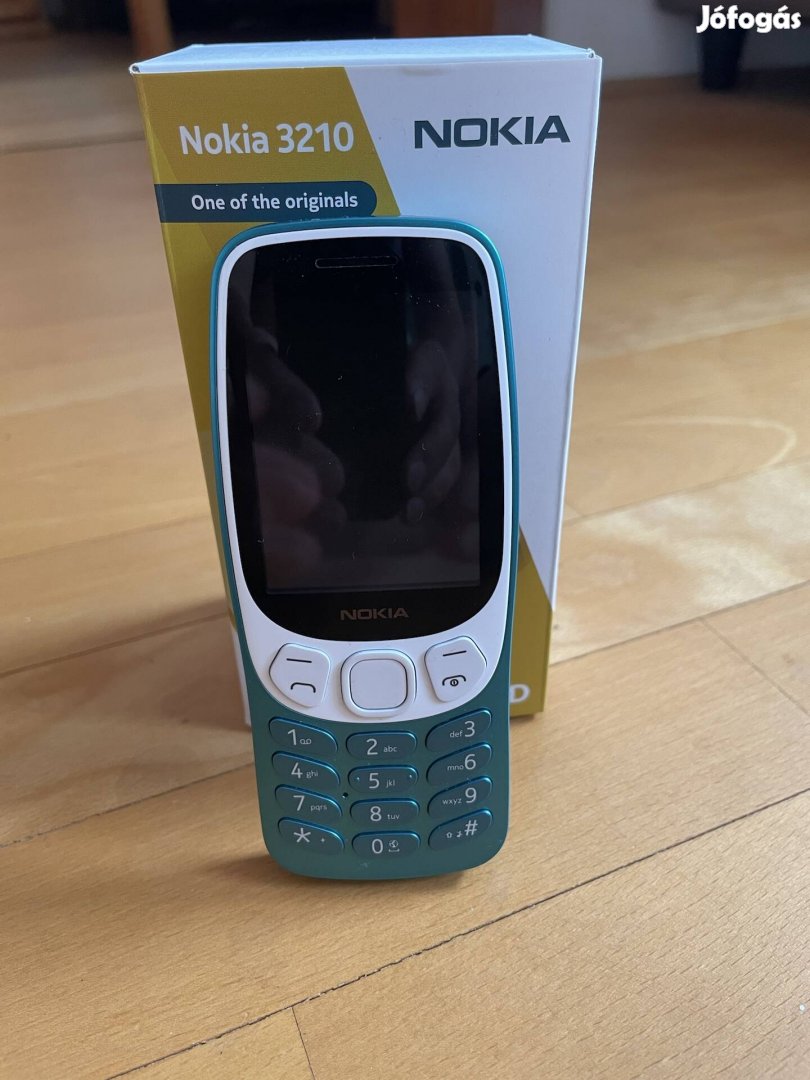 Nokia 3210.    