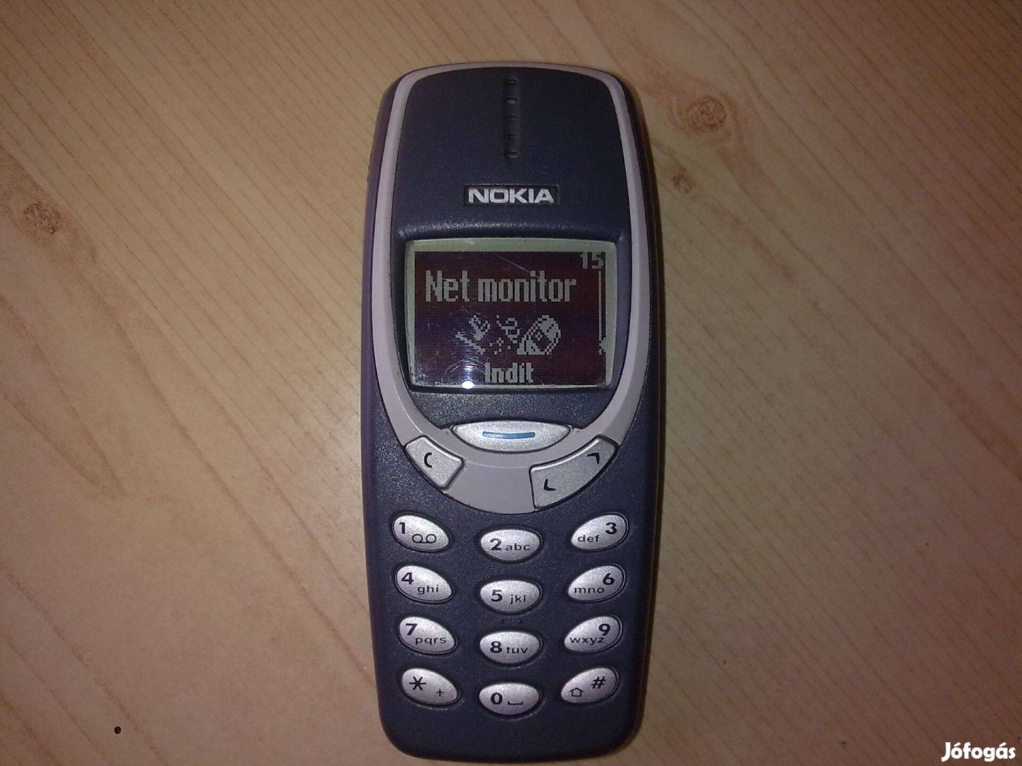 Nokia 3310 egyedi menüvel, inverz kijelző hívás idő kijelzés stb