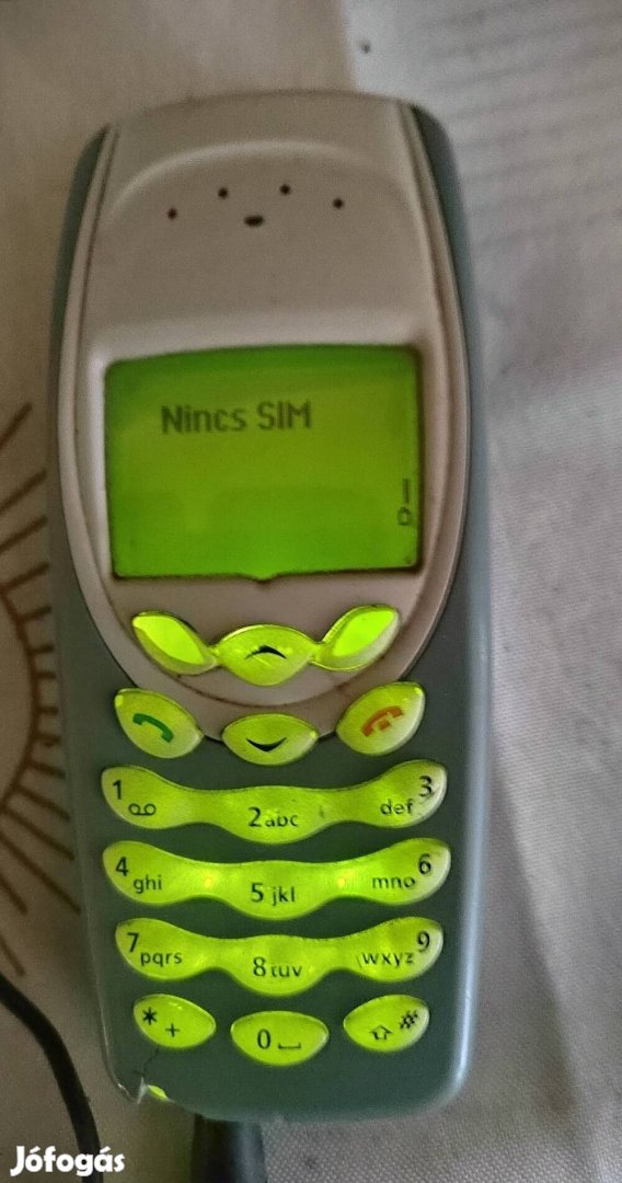 Nokia 3410 töltővel eladó
