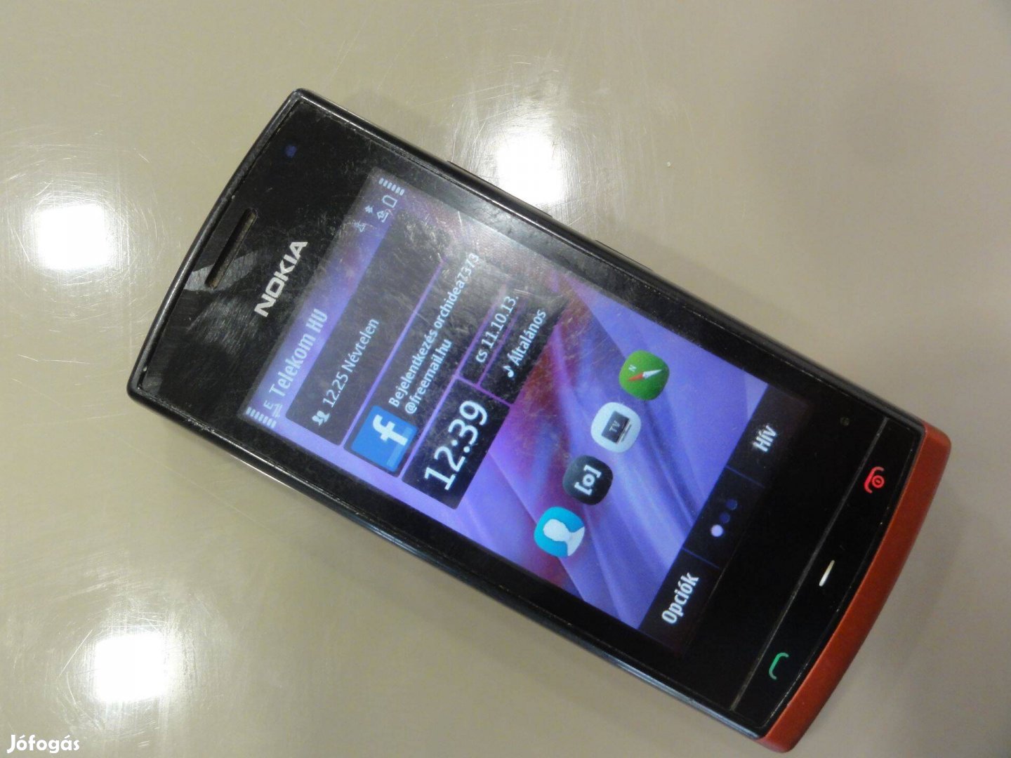 Nokia 500 retró okostelefon, magyar Telekomos, jó akkuval és töltővel
