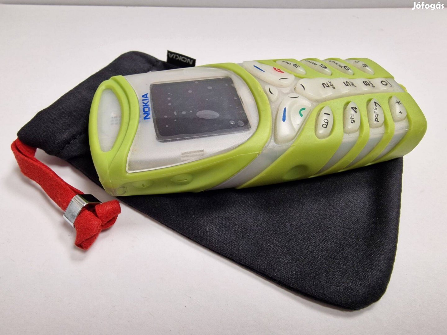 Nokia 5100 független mobiltelefon, fóliás burkolat, tökéletes működés