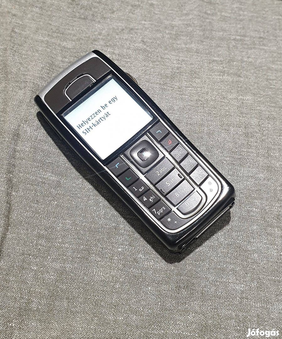 Nokia 6230i telefon függelten magyar nyelvű fekete színben