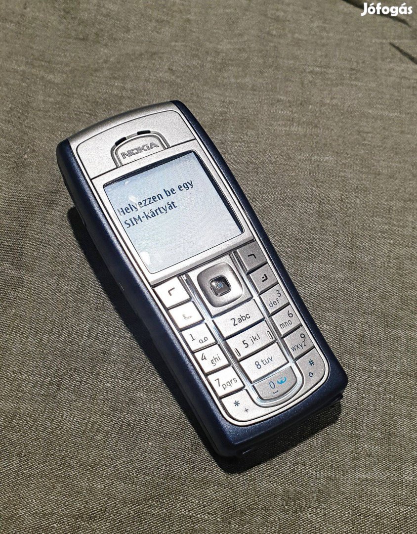 Nokia 6230i telefon függelten magyar nyelvű kék színben