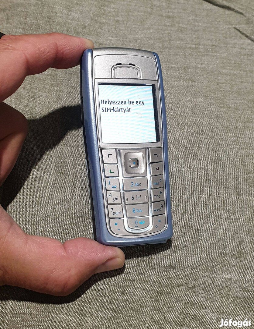 Nokia 6230i telefon függelten magyar nyelvű világos kék színben
