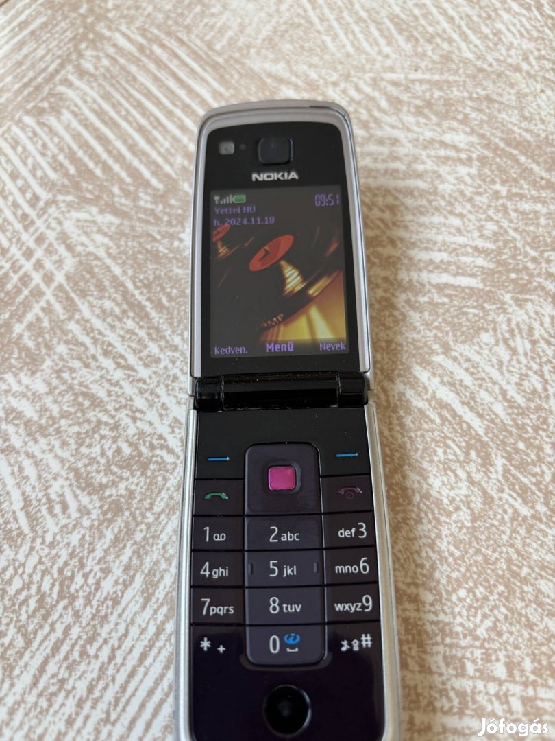 Nokia 6600 fold