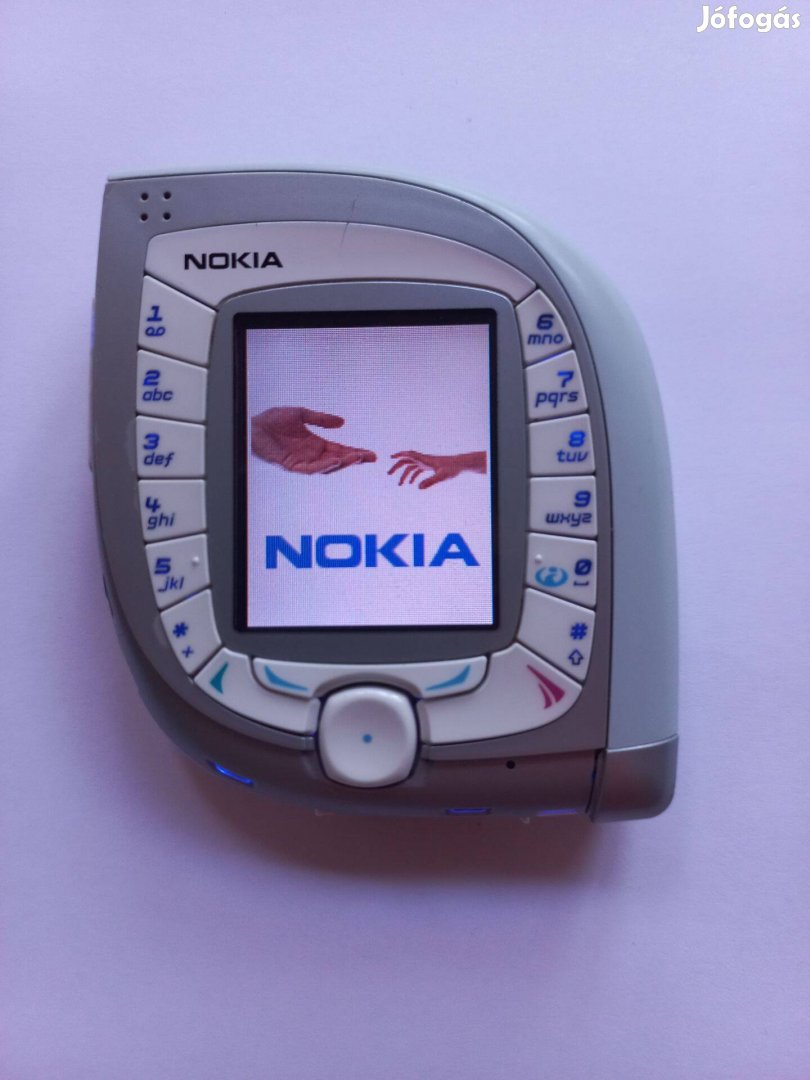 Nokia 7600 Független