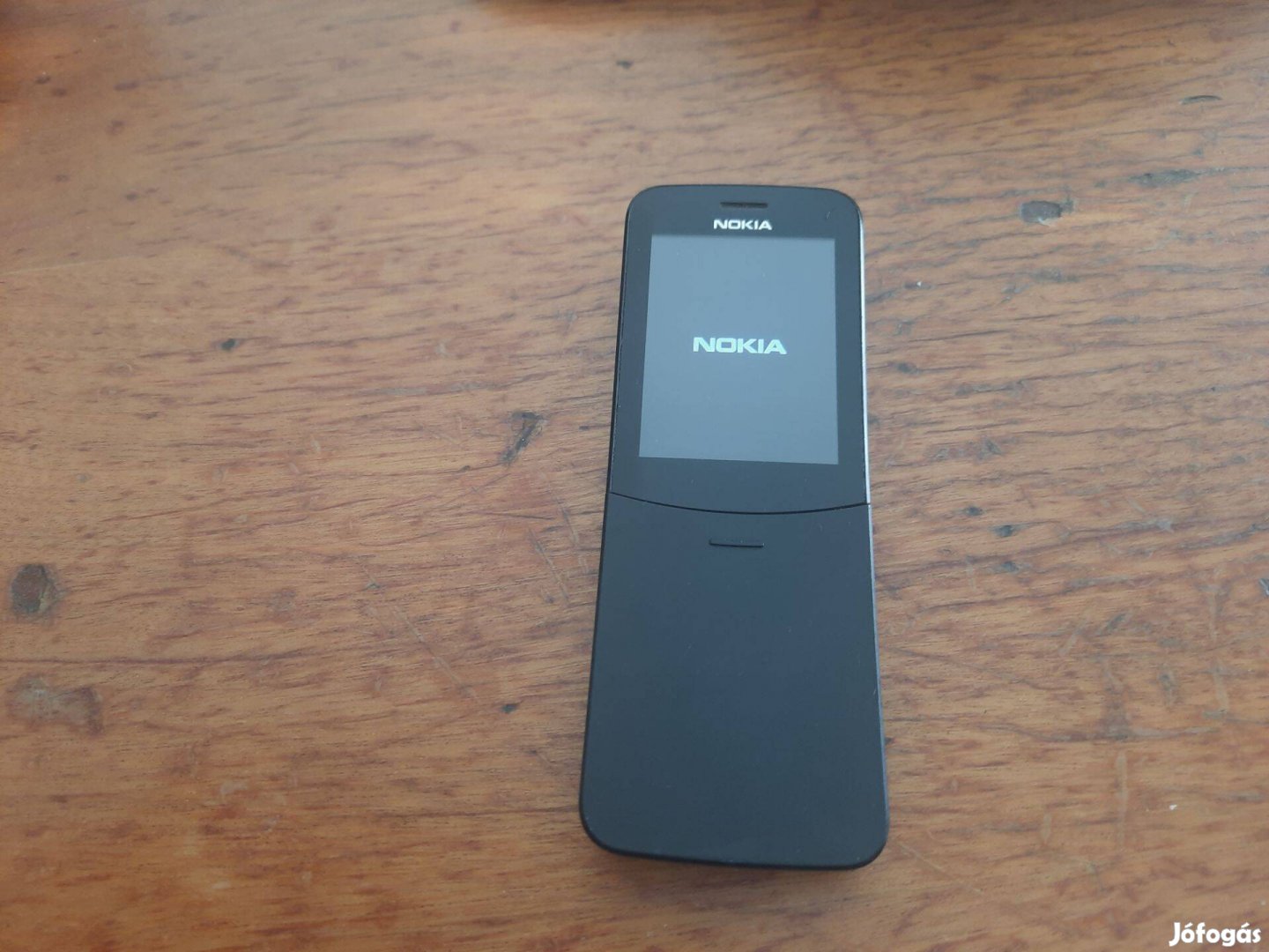 Nokia 8110 4g banán telefon