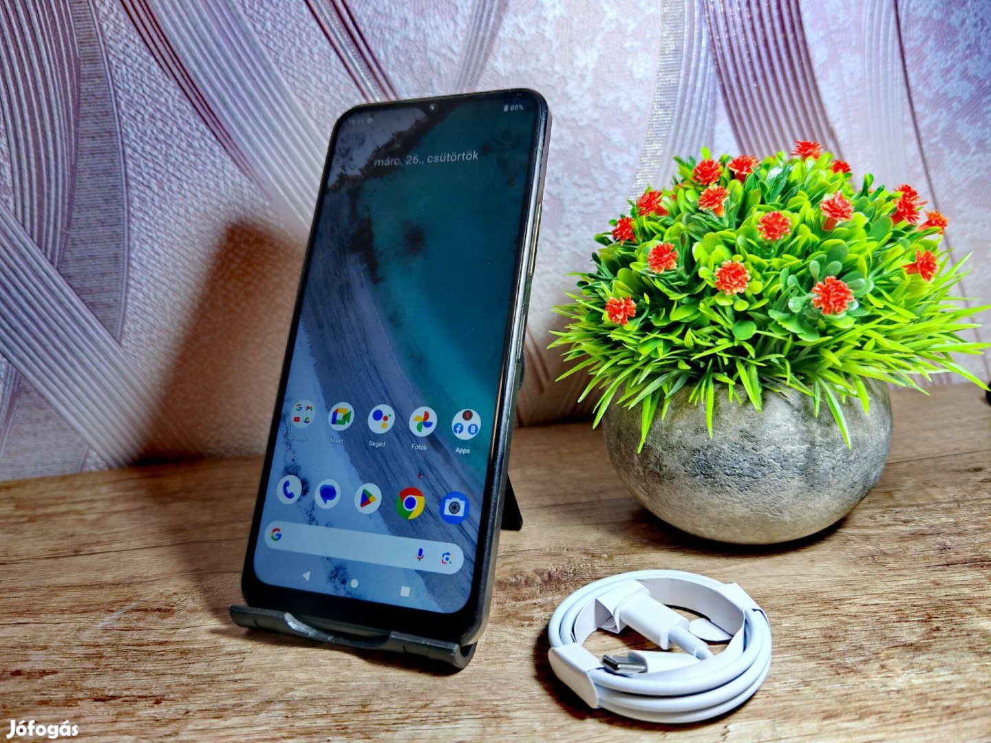 Nokia C32 64GB Kártyafüggetlen, Dual SIM, jó állapotban, új