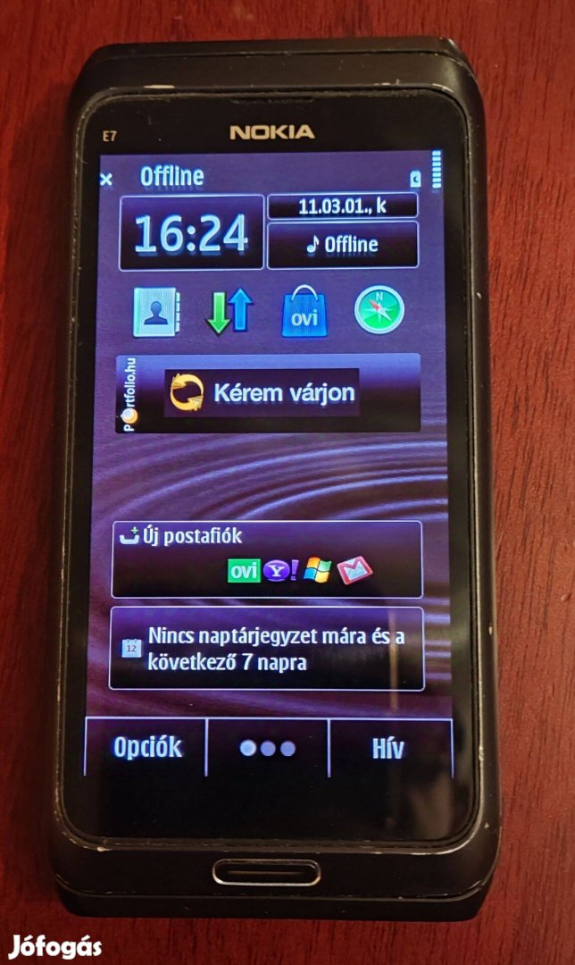 Nokia E7-00 mobil telefon