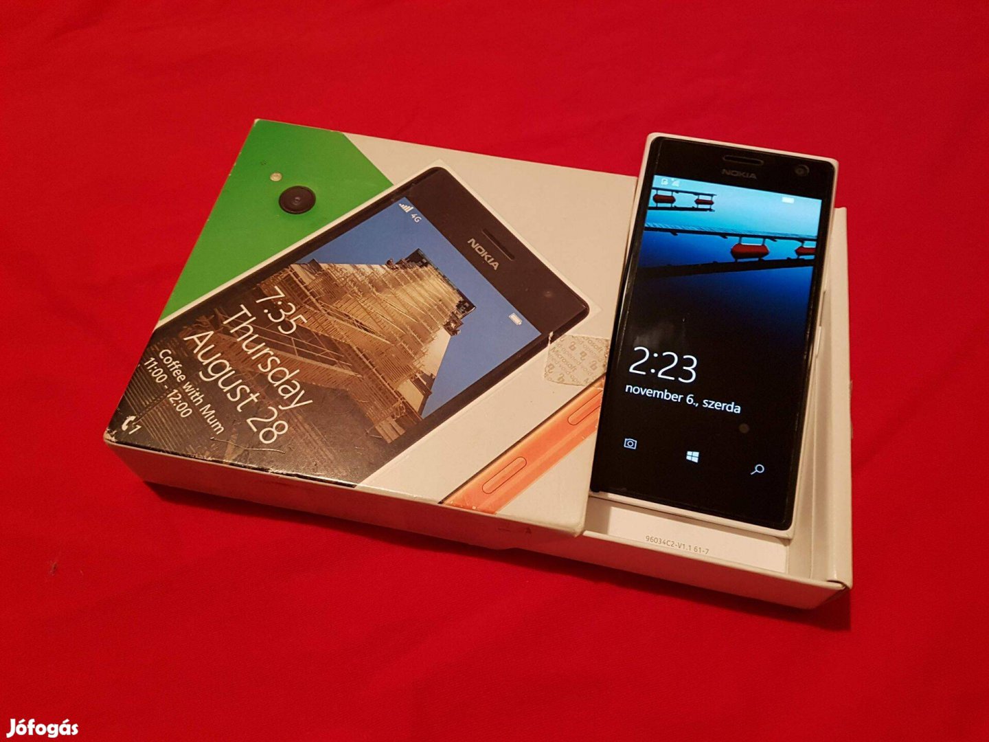 Nokia Lumia 735 Telekomos jó akkuval Windowsmobile10-zel