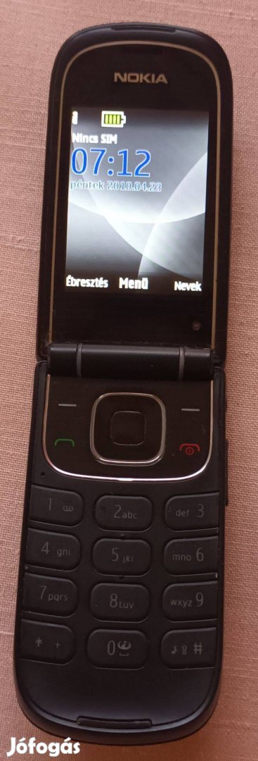 Nokia kinyithatós 3710 Fold mobiltelefon