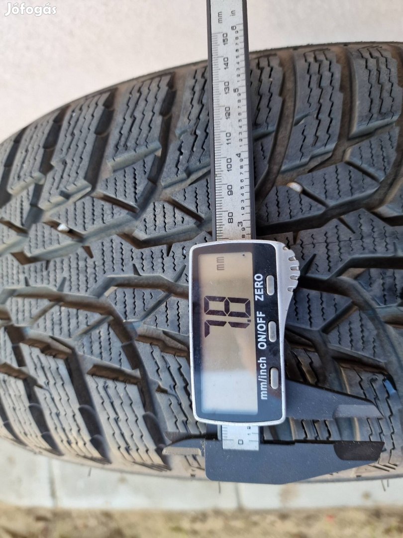 Nokian 195 55 16 Téli gumik WR D4