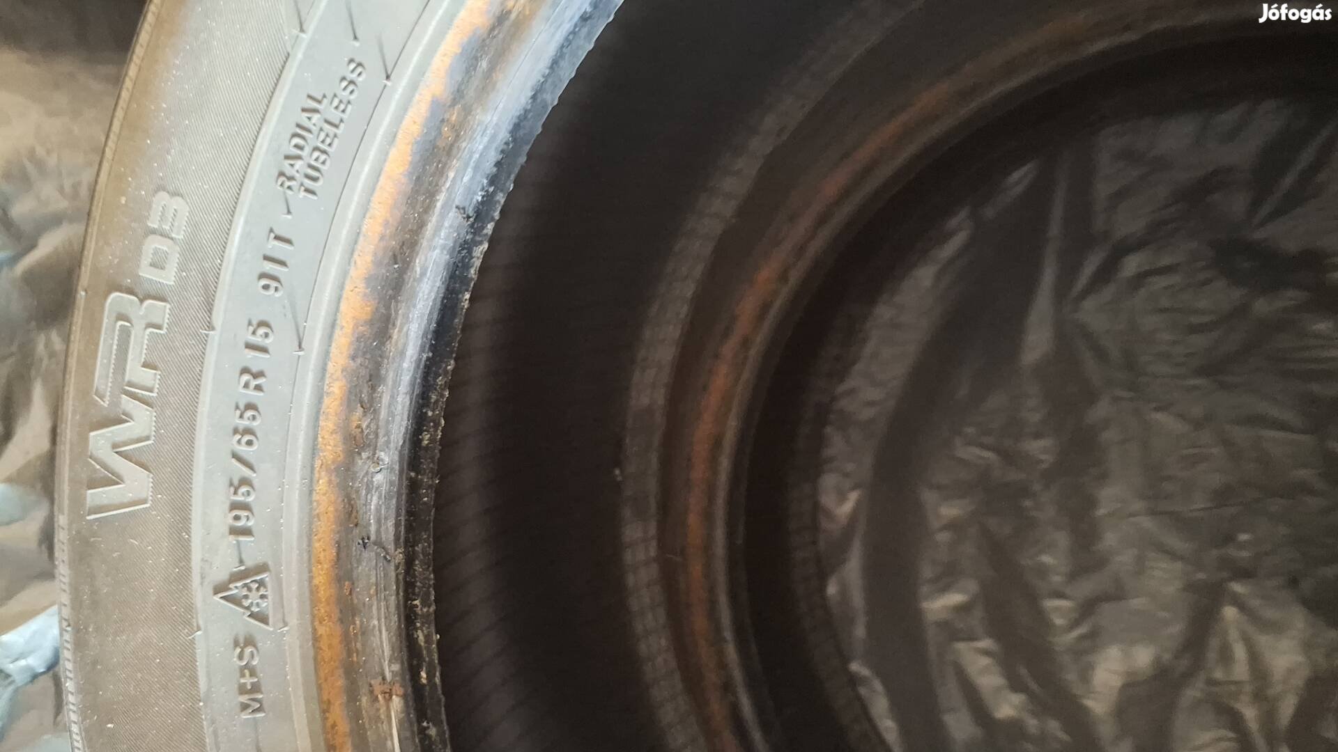 Nokian 195/65x15 teligumik