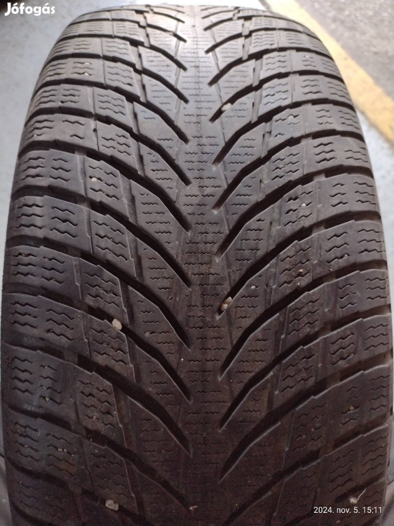 Nokian 215/55 R17 téli gumik eladóak 6mm profillal 