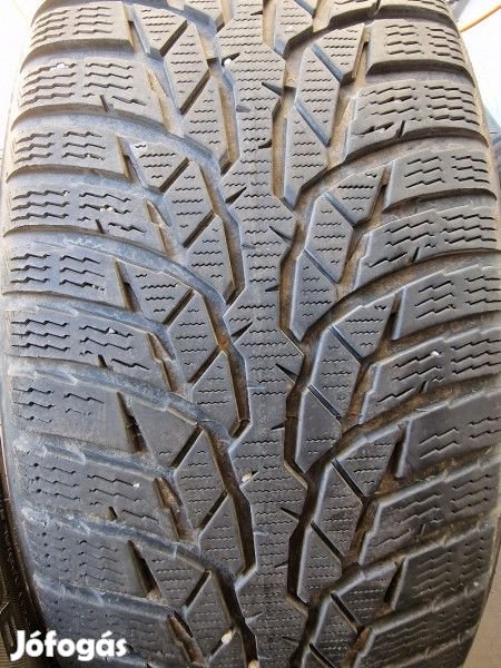 Nokian 215/60R16 WR D4 5mm DOT18 használt gumi HG13457 téli