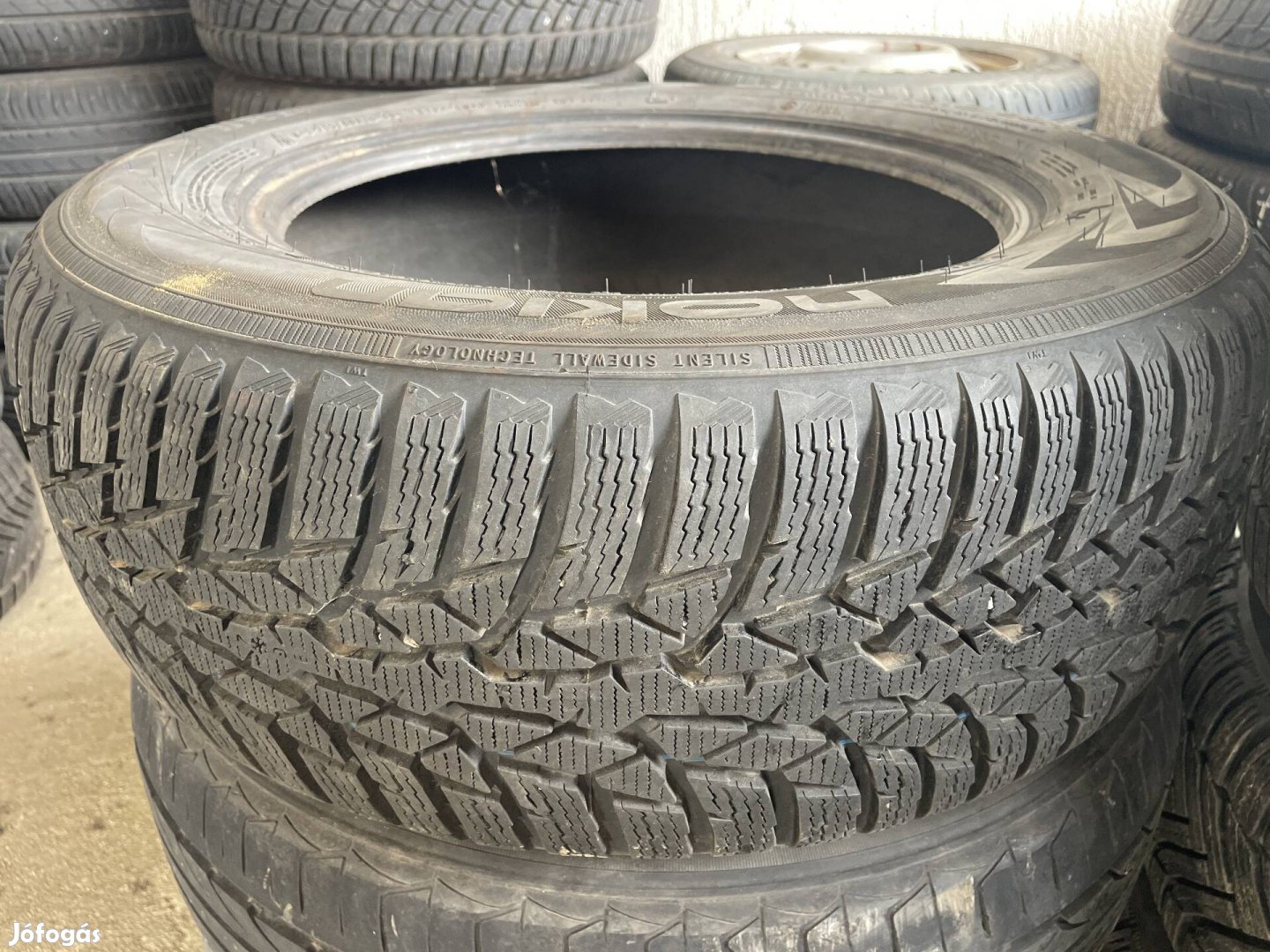 Nokian 215/60/R16 téli gumi