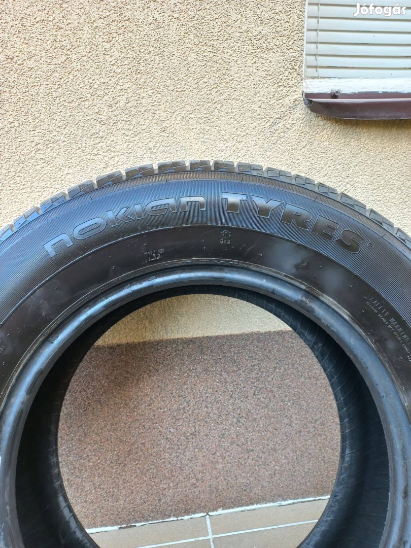 Nokian 215/70 R 16 100H Wetproof SUV nyári gumiabroncs