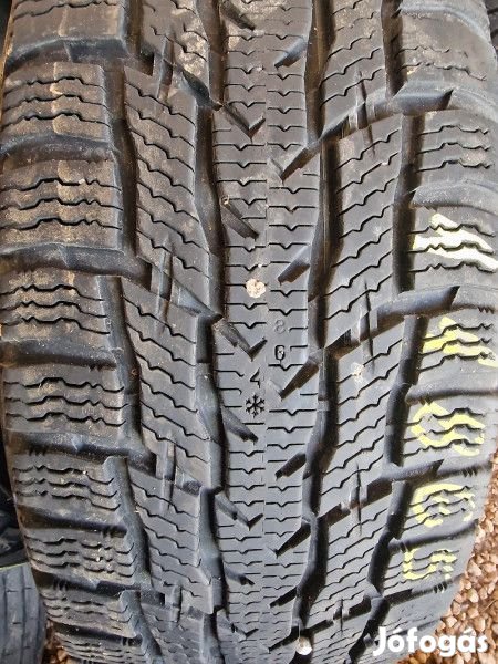 Nokian 225/55R17C WRC3 7mm DOT17 használt gumi HG11865 téli kisteher