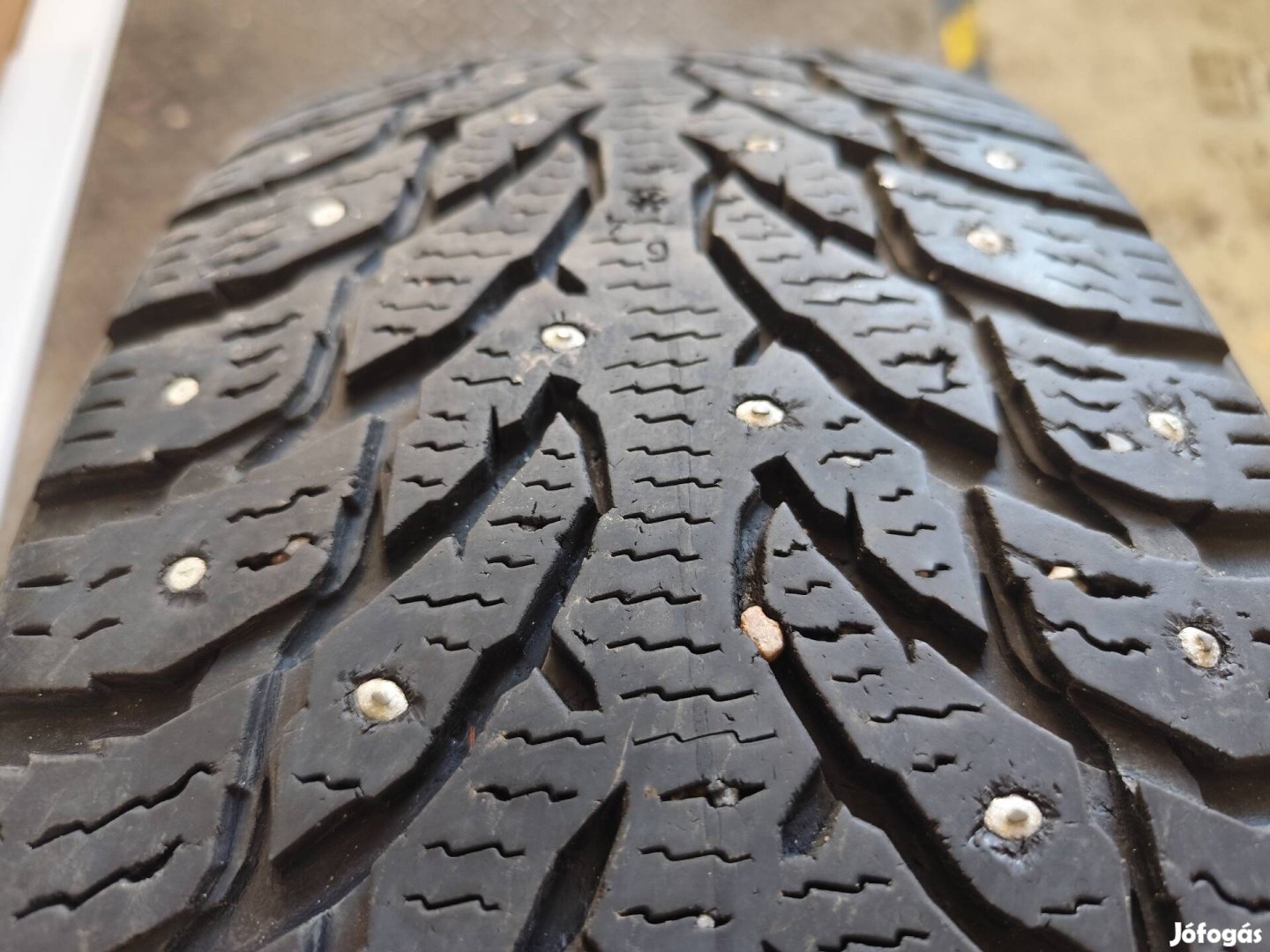 Nokian Hakkapeliitta 215/55 R18 ( jó állapotban)