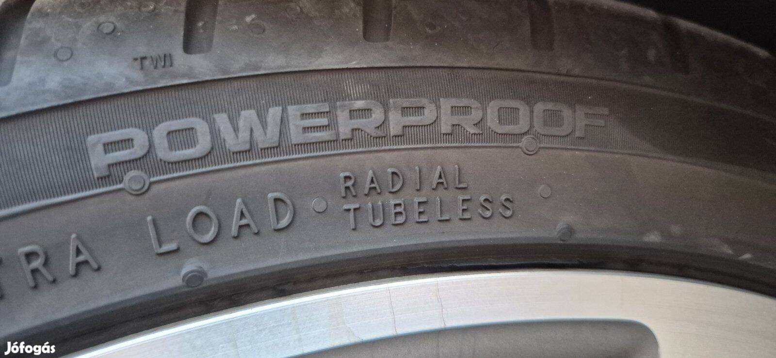 Nokian Powerproof 255/35 R20 97Y