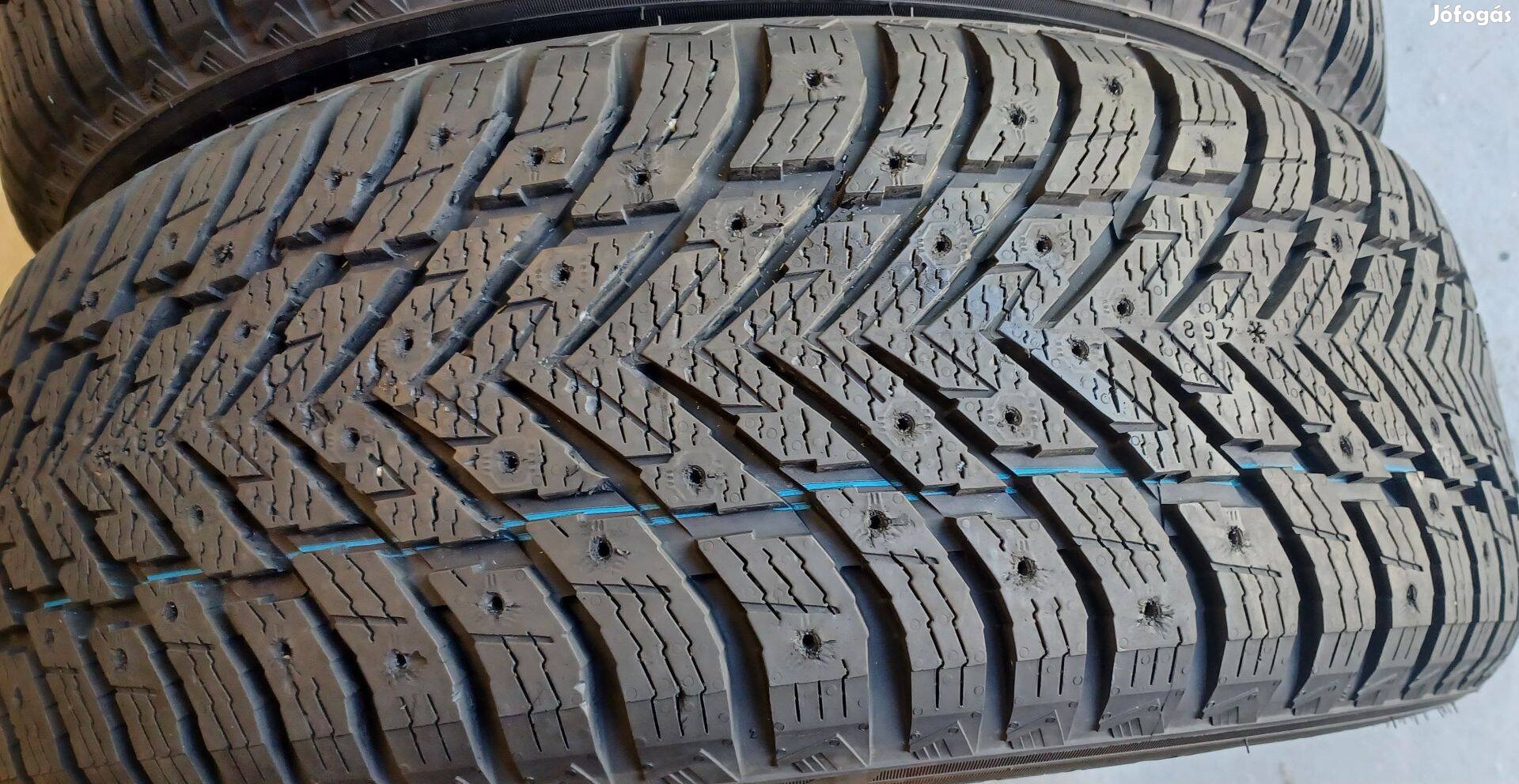 Nokian SUV Hakkapeliitta10 235/55 R18 téli gumik 65e./4db
