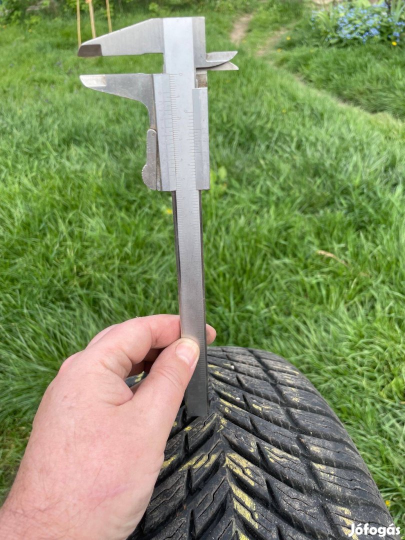 Nokian Seasonproof 205/55R16 négy évszakos gumi