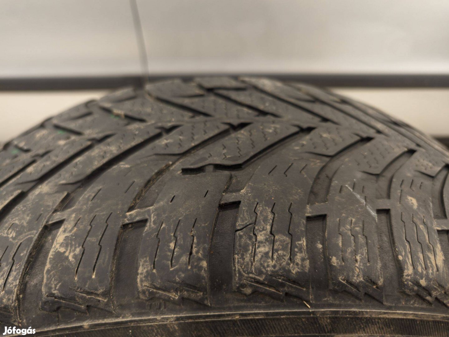 Nokian Weatherproof 4évszakos 235/60 R18