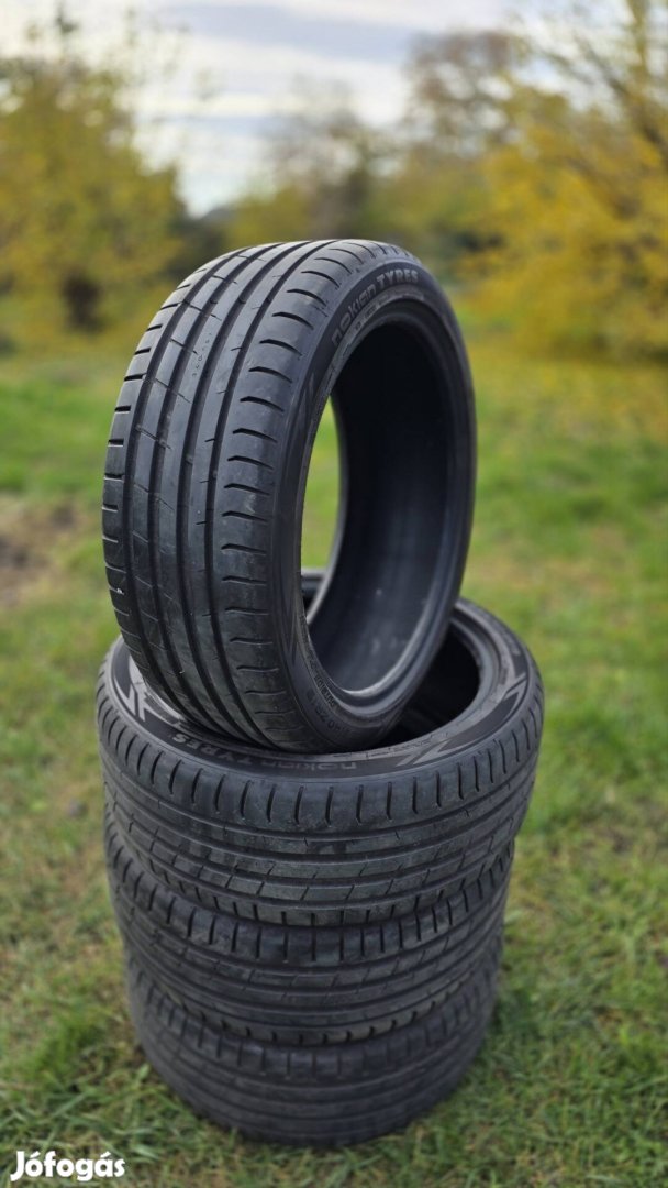 Nokian poweproof 235/40 R19 2024 dot