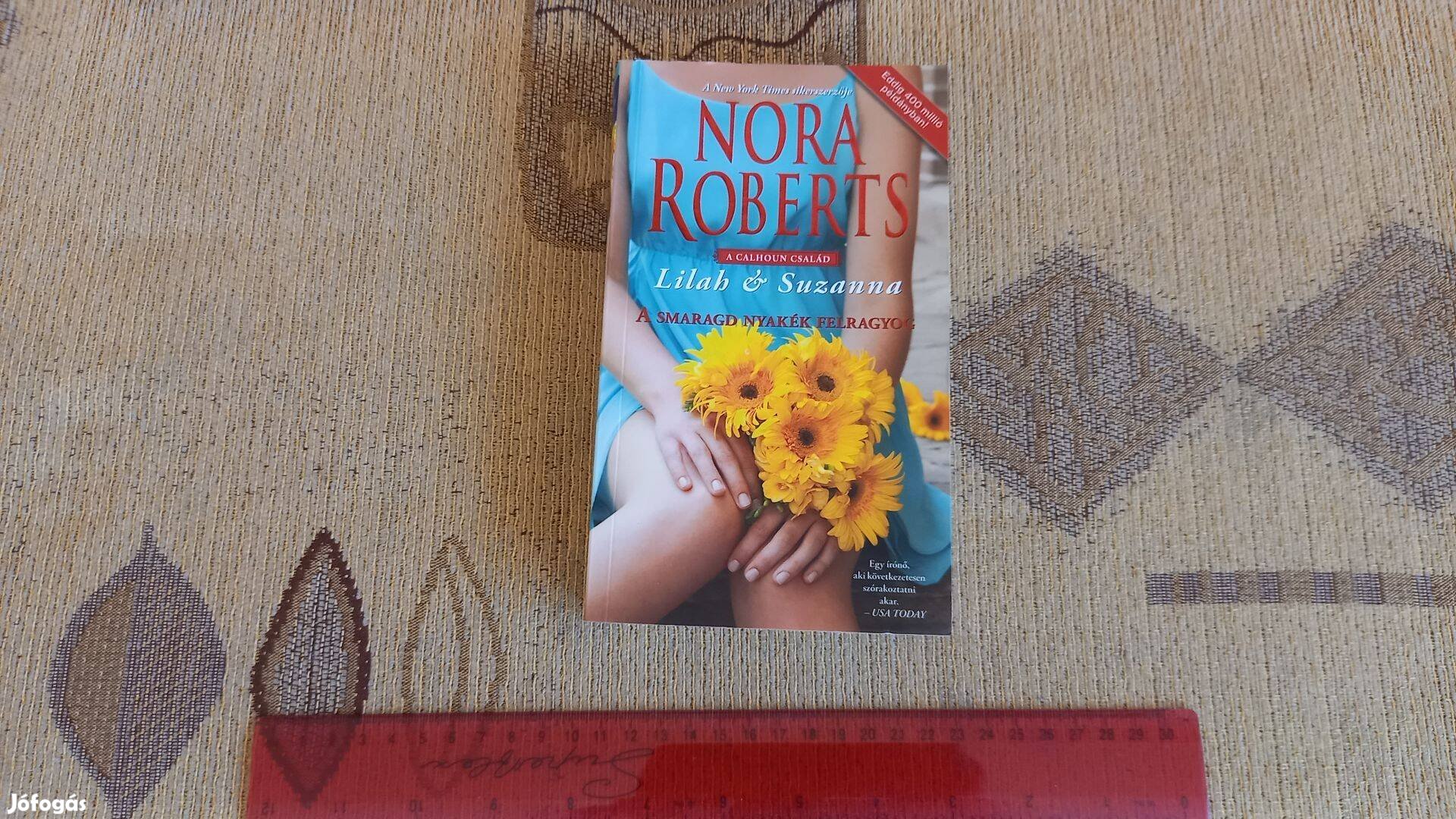 Nora Roberts - A smaragd nyakék felragyog - romantikus regény - könyv