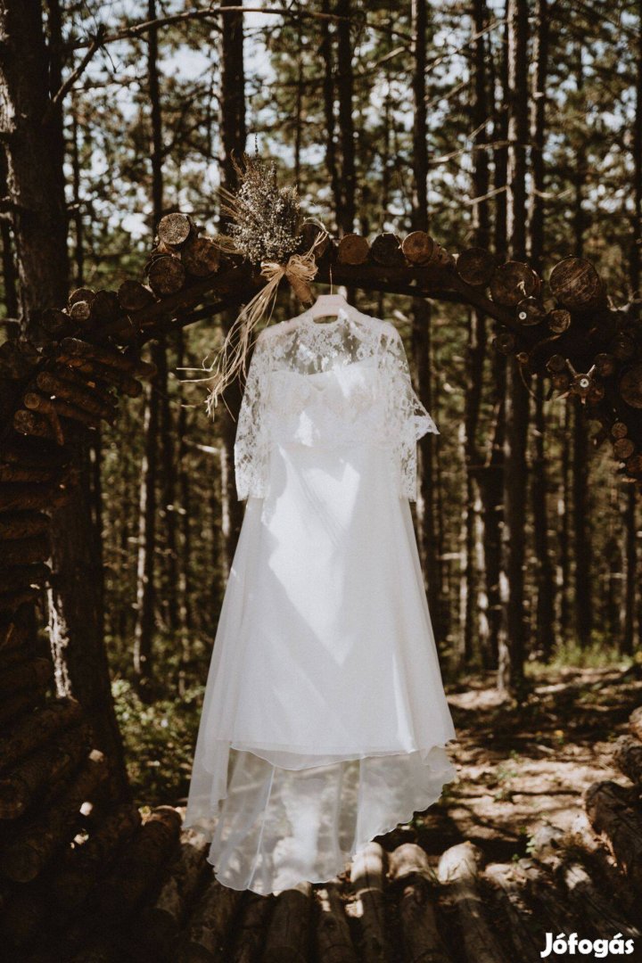 Nora Sarman hosszúujjú kétrészes esküvői menyasszonyi ruha