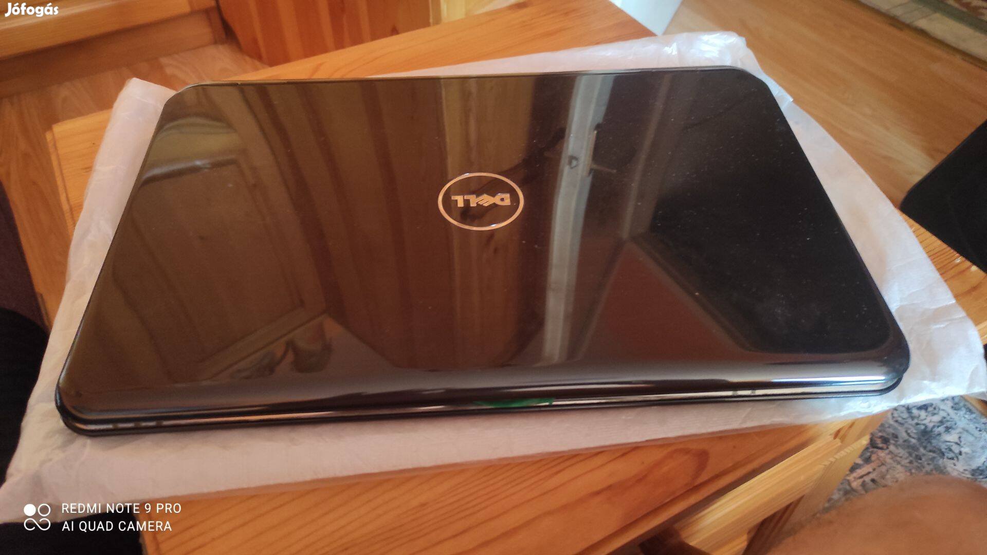 Notebook Dell laptop ( gyári akkumulátor és új gyári töltő