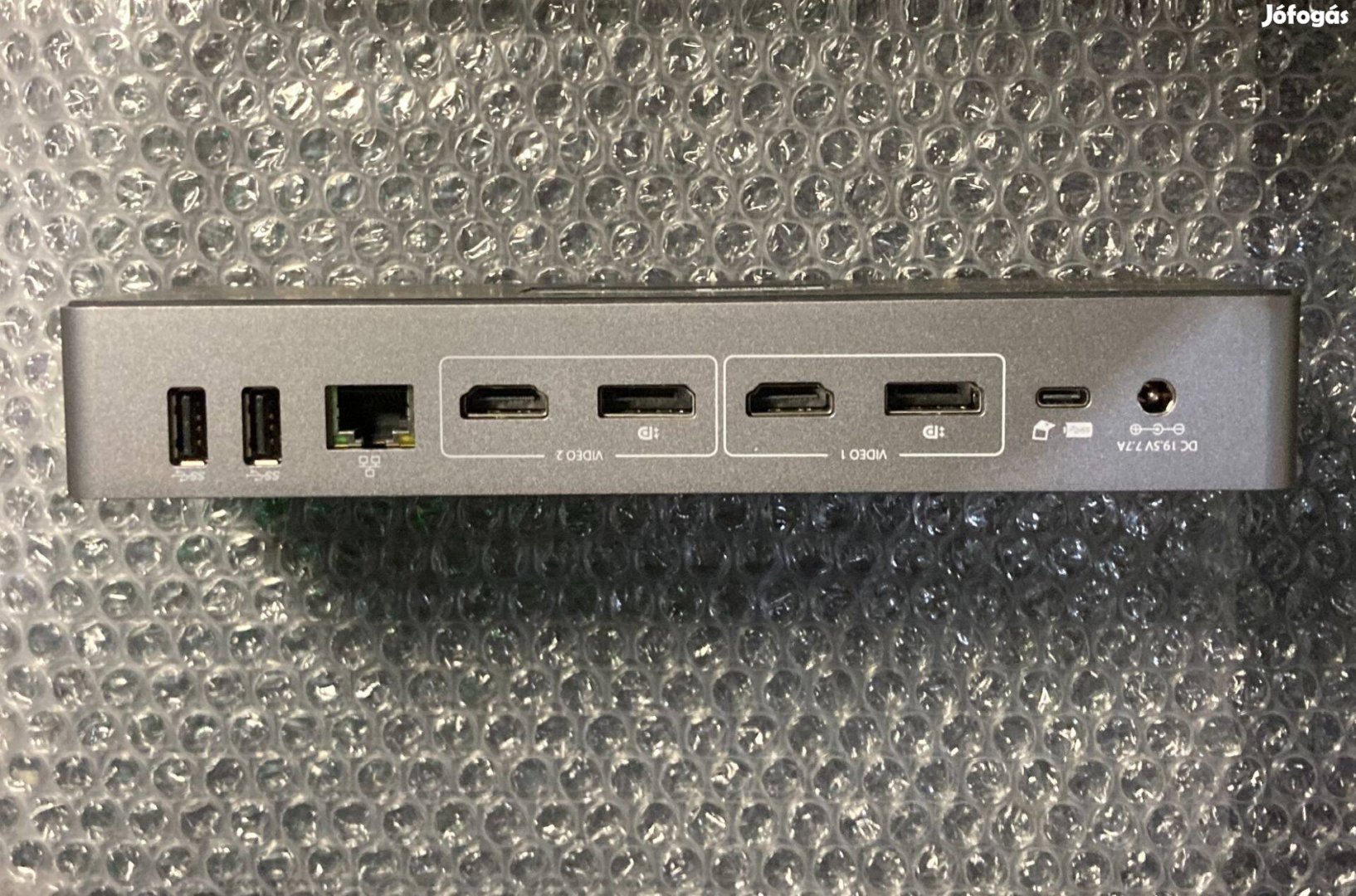 Notebook dokkoló HDMI,DP port,LAN,USB elosztó