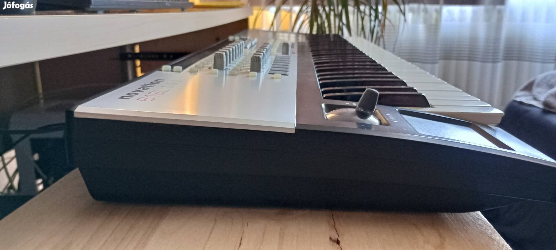 Novation 61SL Mkii Midi keyboard, controller Abletonra fejlesztve! 