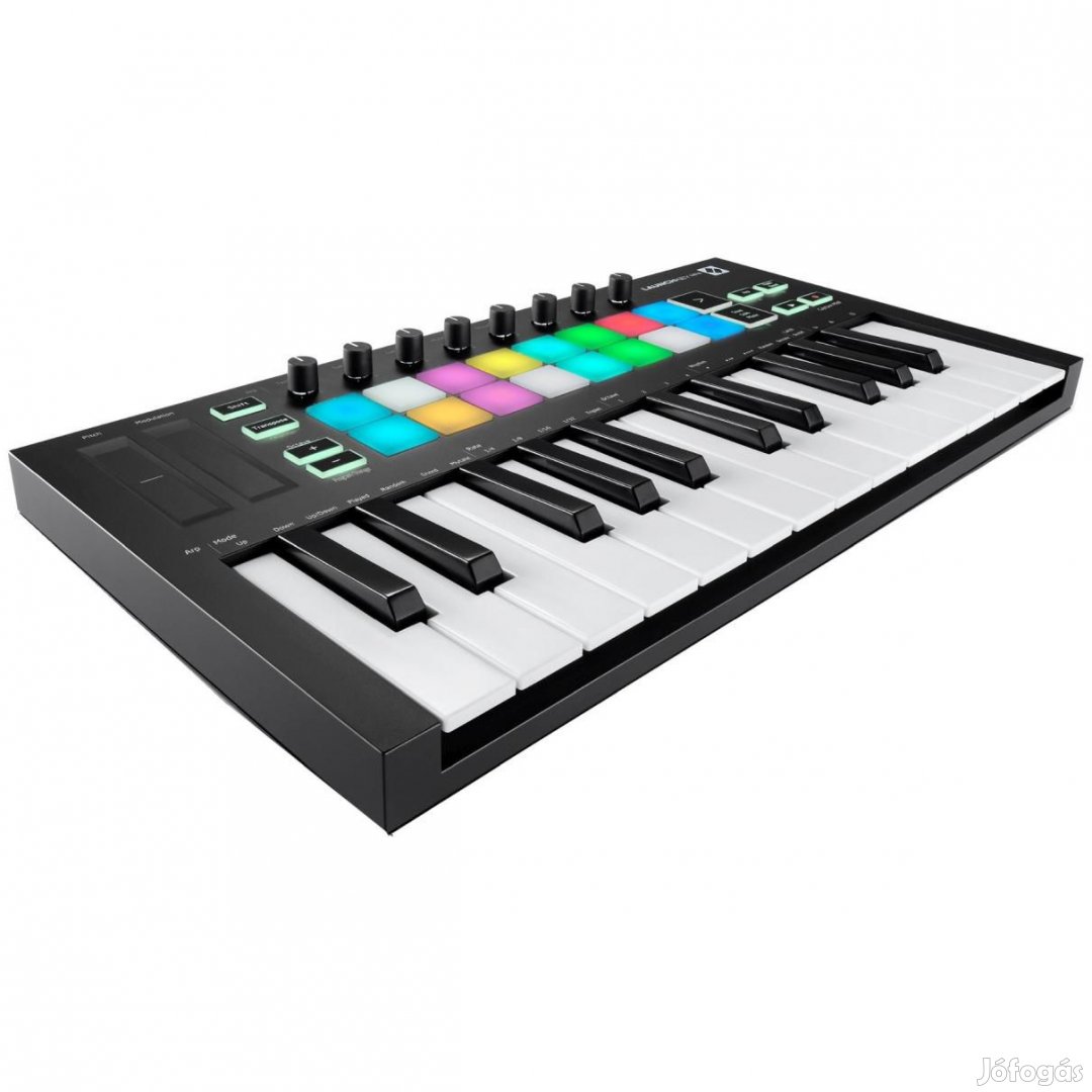 Novation LaunchKey Mini MK3 - KÉSZLETAKCIÓ!