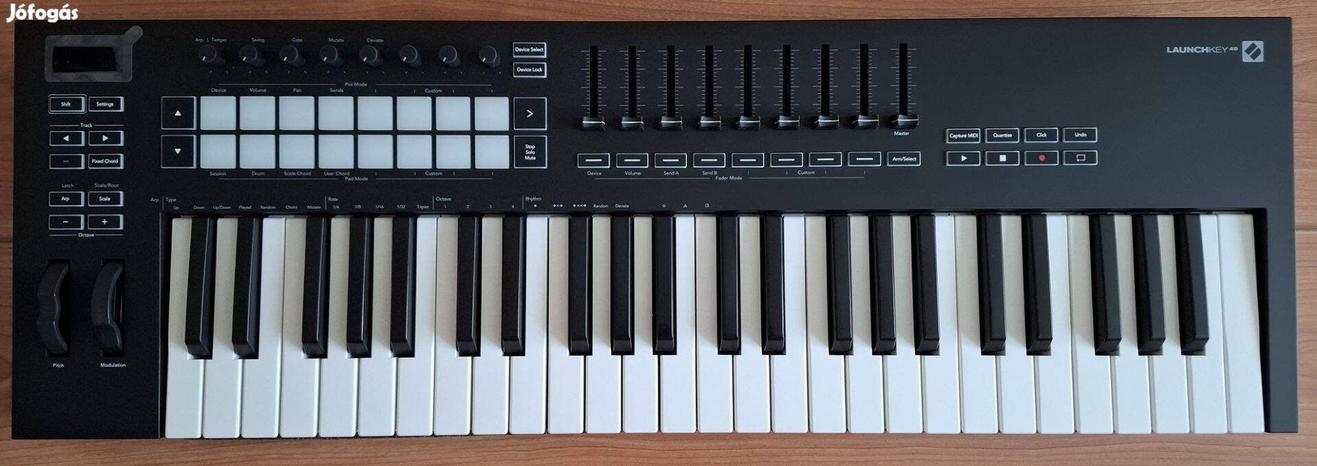 Novation Launchkey 49 MK3 MIDI billentyűzet