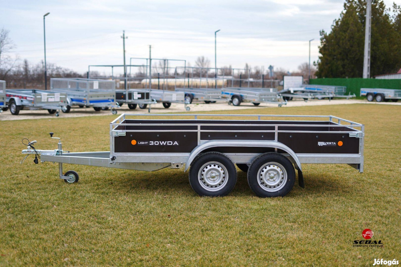 November 30-ig! Szegeden - fa oldalfalas utánfutó rendszámmal akciósan