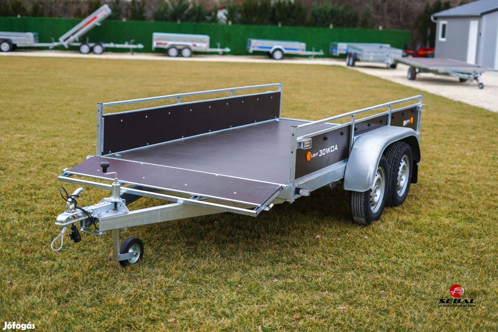 Novemberi akció! Orosházán fa oldalfalas utánfutó +rendszám 799.000 Ft