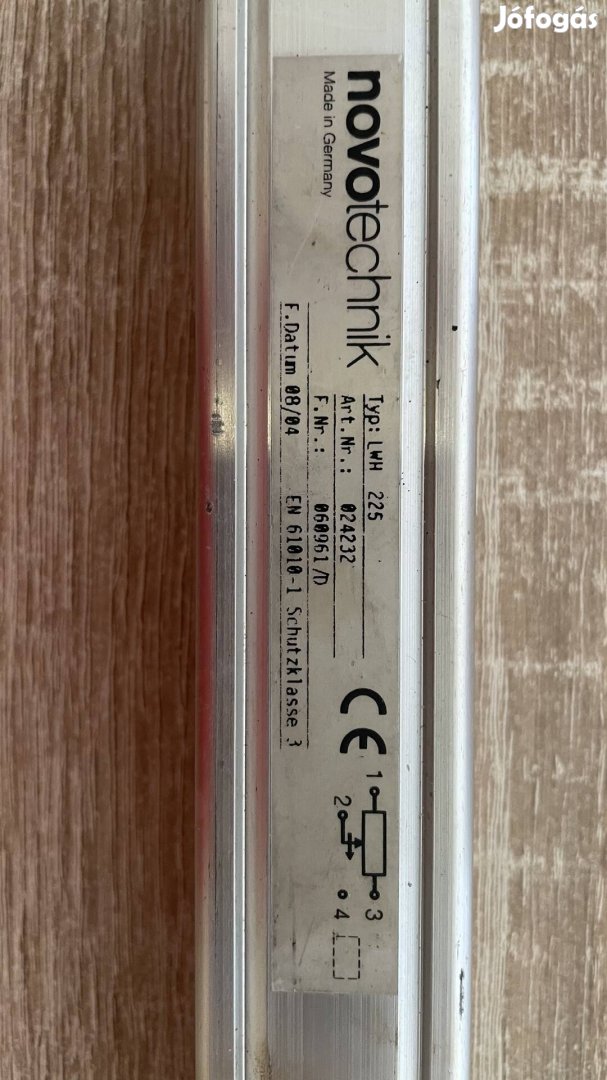 Novotechnik útmérő